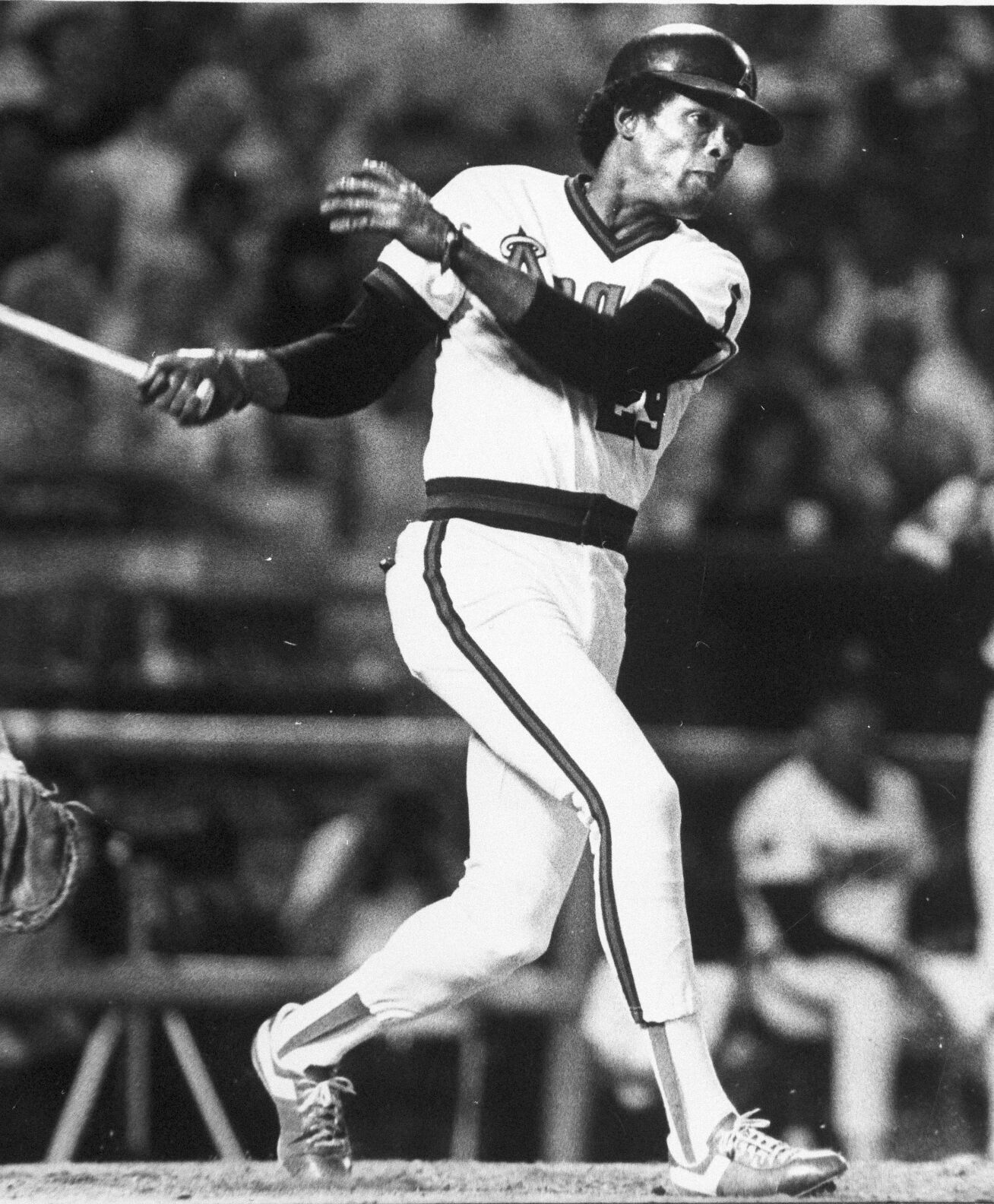 1985: Rod Carew records his 3,000th career hit